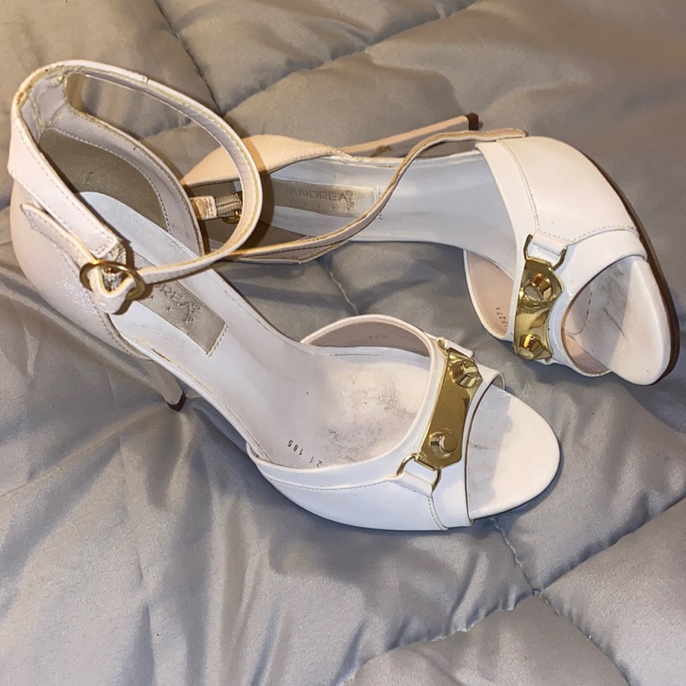 Andrea brand heels size 8 1/2